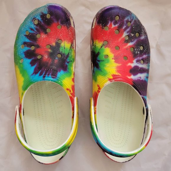 Crocs - Picture 1 of 4